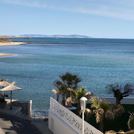 Les Pieds Dans L'Eau Apartment Agde Exterior photo